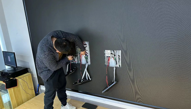 在成都顯示屏維護怎么維護處理