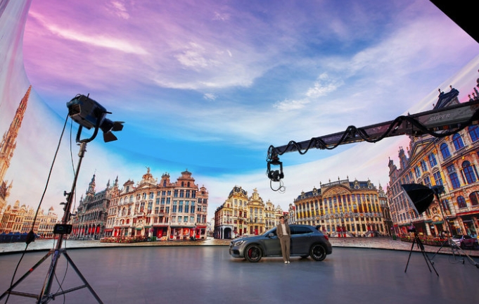 成都顯示屏廠家|大型會(huì)議顯示屏具有多種拼接方案